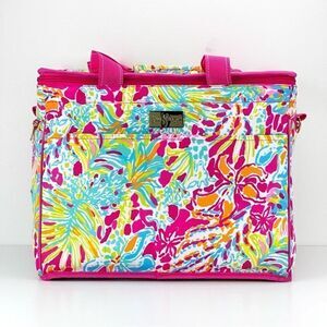 Lilly Pulitzer Insulated Beach Cooler Spot Ya Pink Colorway